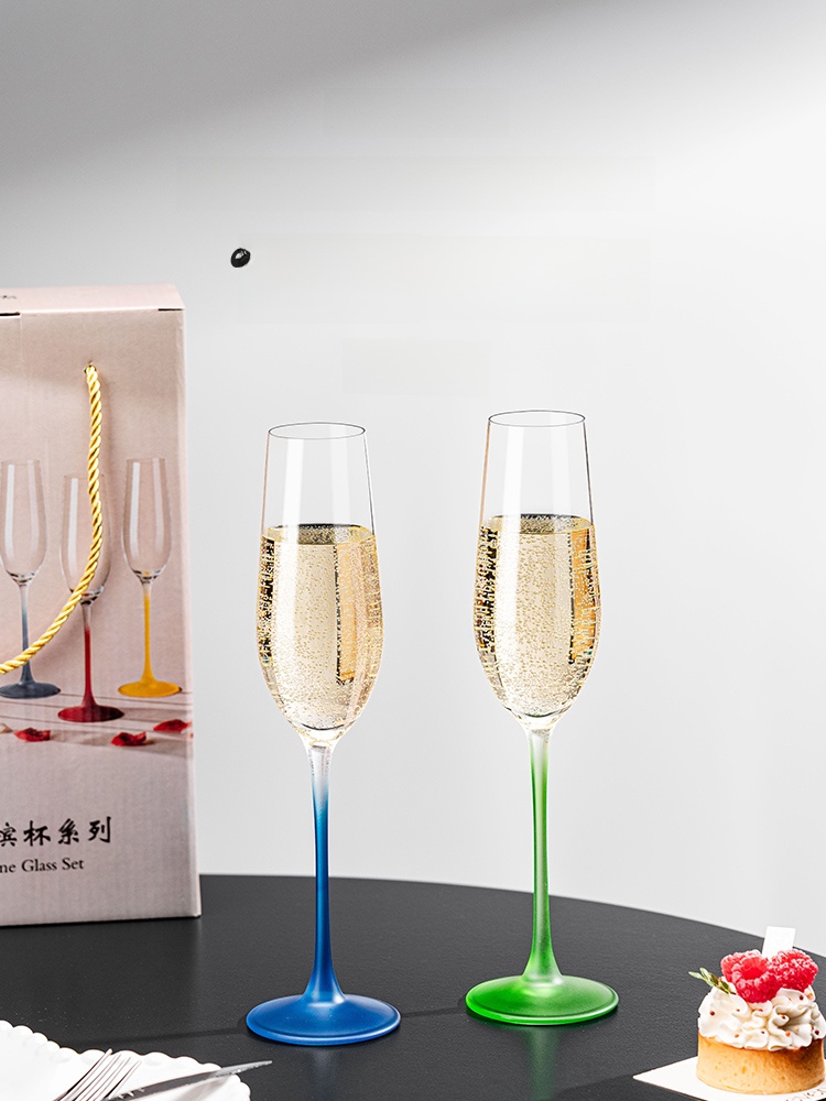 Wine Glass Set Crystal - Nowy zestaw kieliszków do szampana 2026,